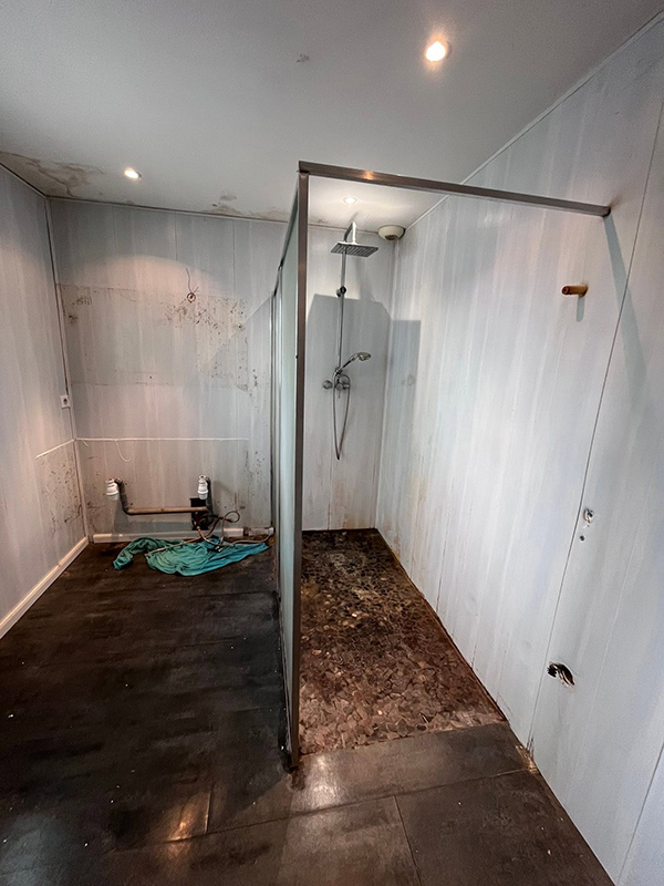 Le-Barp-Rénovation-complète-de-salle-de-bain