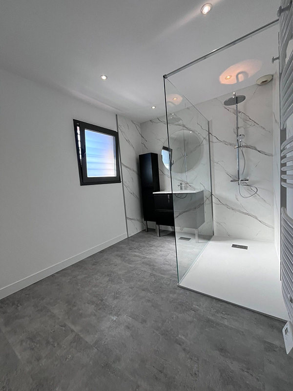 Le-Barp-Rénovation-complète-de-salle-de-bain